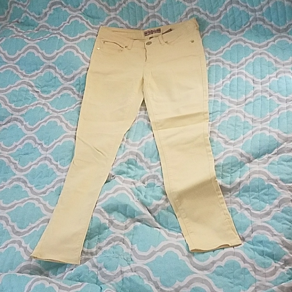 Makers skinny jeans canary yellow size 28